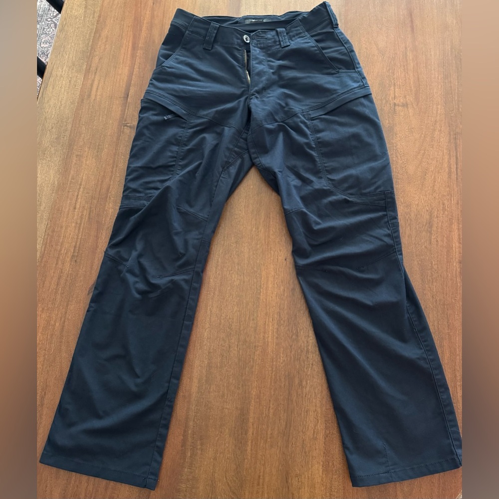 5.11 Men’s Dark Navy Apex Tactical Pants 30x32
